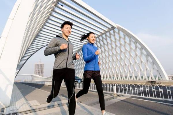冰河体育中心羽毛球培训课程与教练评价(图1)